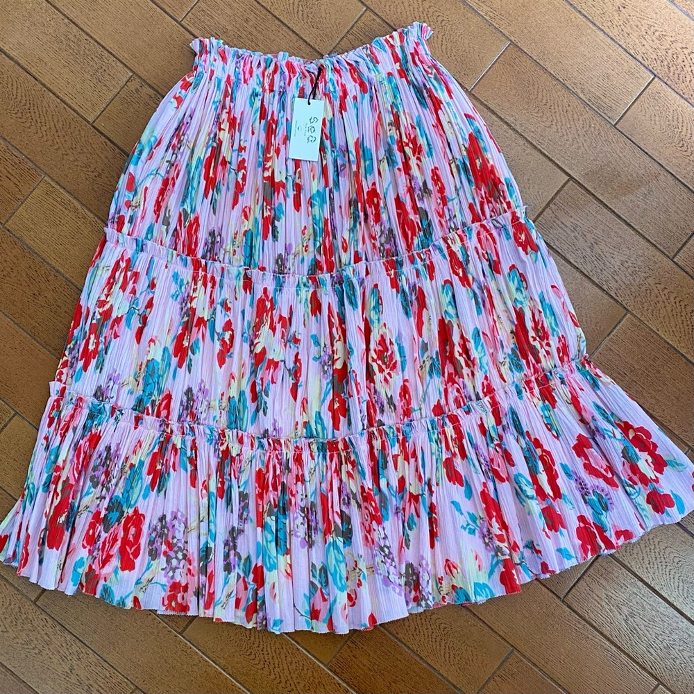 NWT SEA NY Lanie skirt Pink Floral size Med